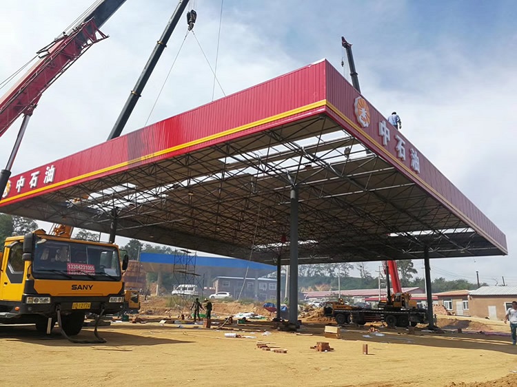 撫順CNGLNG加氣站鋼結(jié)構(gòu)網(wǎng)架安裝，遼寧阜新正達金屬結(jié)構(gòu)制造有限公司