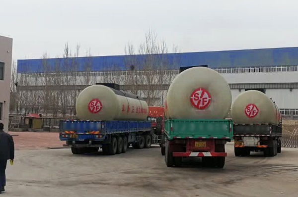加油站改造SF雙層油罐發(fā)往奈曼旗